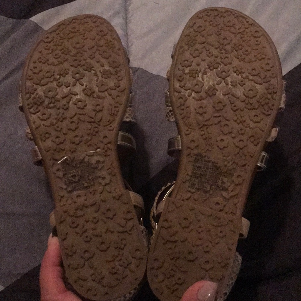 So Gladiator Sandals with Original Box - Picture 6 of 8